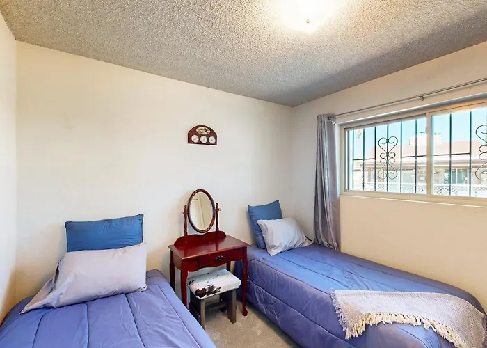 Mtn-view W/ Large Yard & Bbq In Sierra Vista! *