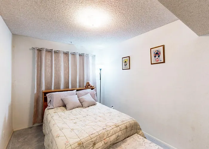 Mtn-view W/ Large Yard & Bbq In Sierra Vista! *
