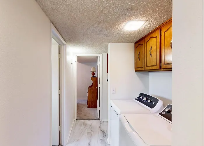 Mtn-view W/ Large Yard & Bbq In Sierra Vista! * Sierra Vista
